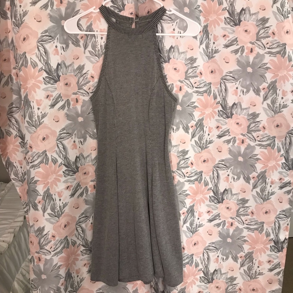 NEW WITH TAGS GRAY RIBBED DRESS